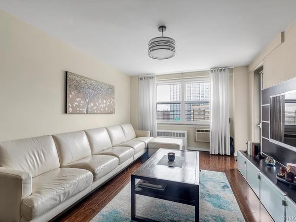 61-15 97th Street, Unit 6A, Rego Park, NY 11374