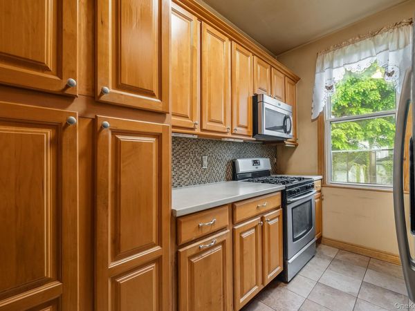 3424 34th Street , Astoria, NY 11106