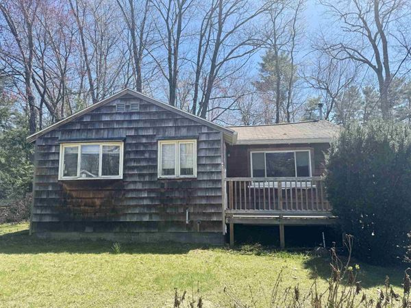 40 Riverside Drive, Fremont, NH 03044