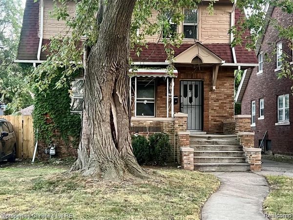 11800 Kilbourne Street, Detroit, MI 48213