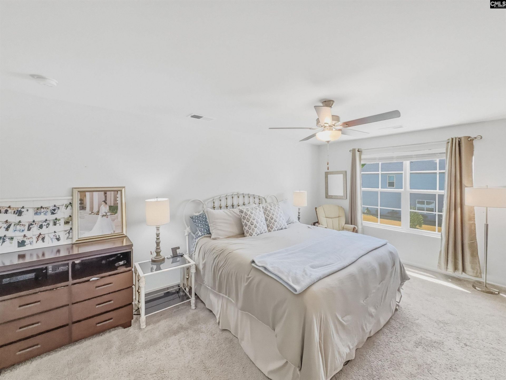 684 Dundee Court  Photo 13