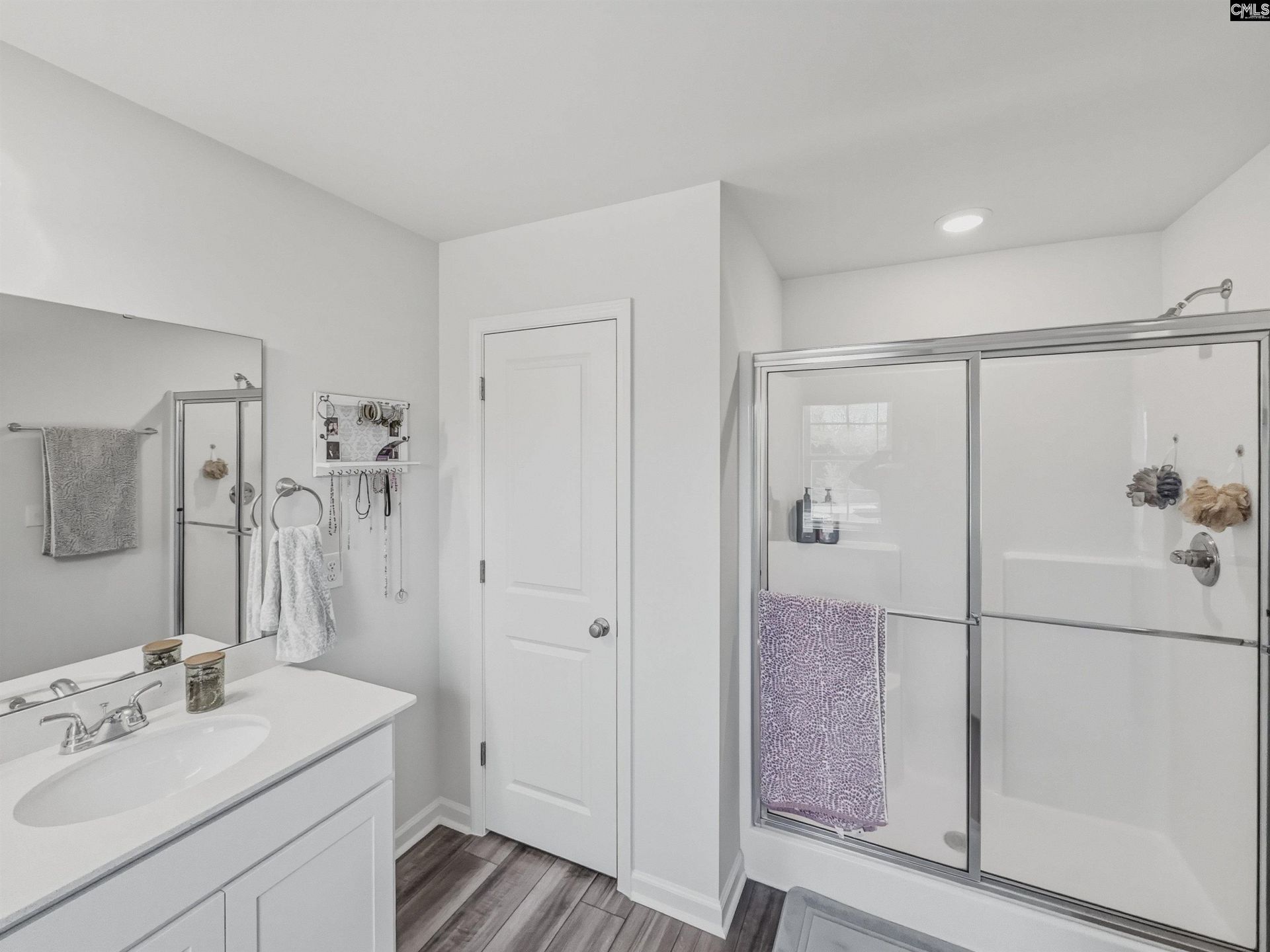 684 Dundee Court  Photo 17