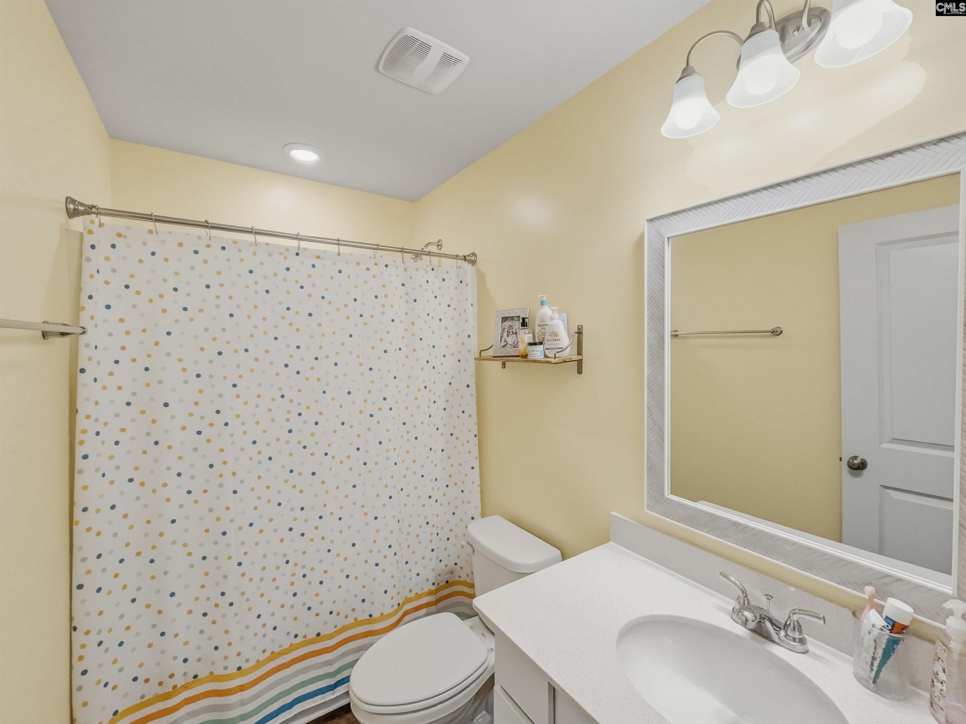 684 Dundee Court  Photo 20