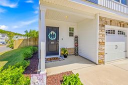 684 Dundee Court  photo 4