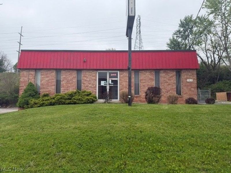2415 Gilchrist Road, Akron, OH 44305 Photo 13