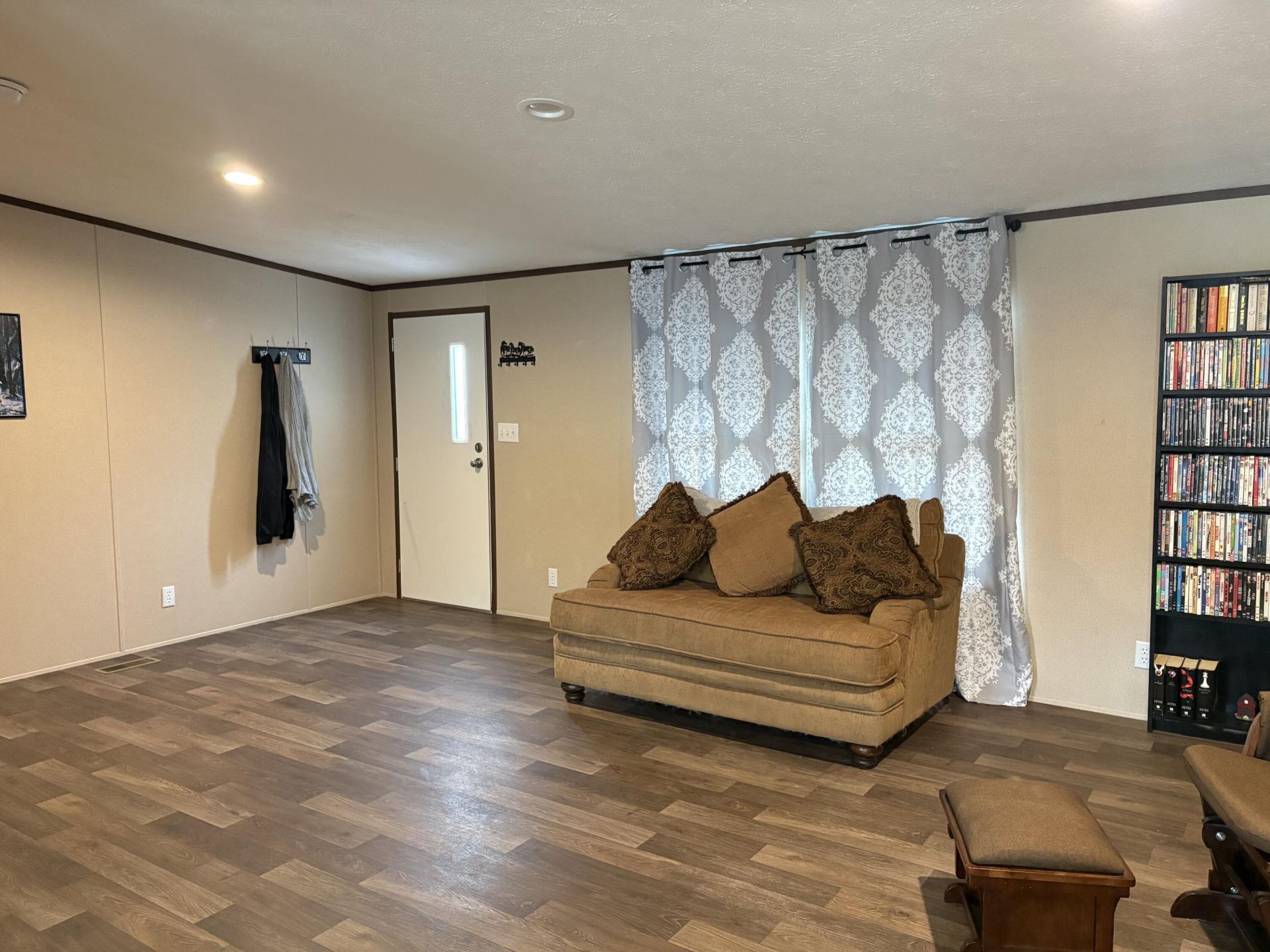 130 Zone Way Photo 25
