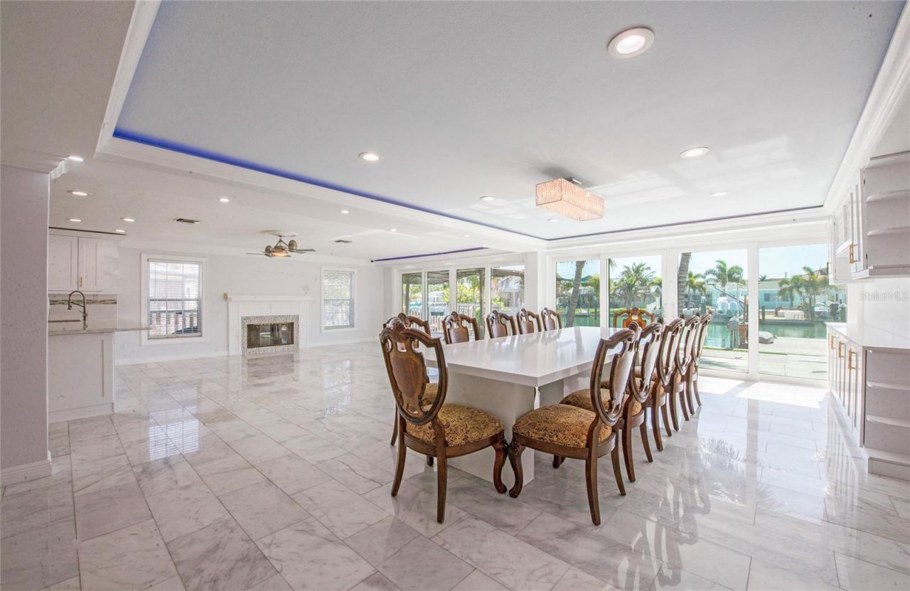 551 Crystal Drive , Madeira Beach, FL 33708 Photo