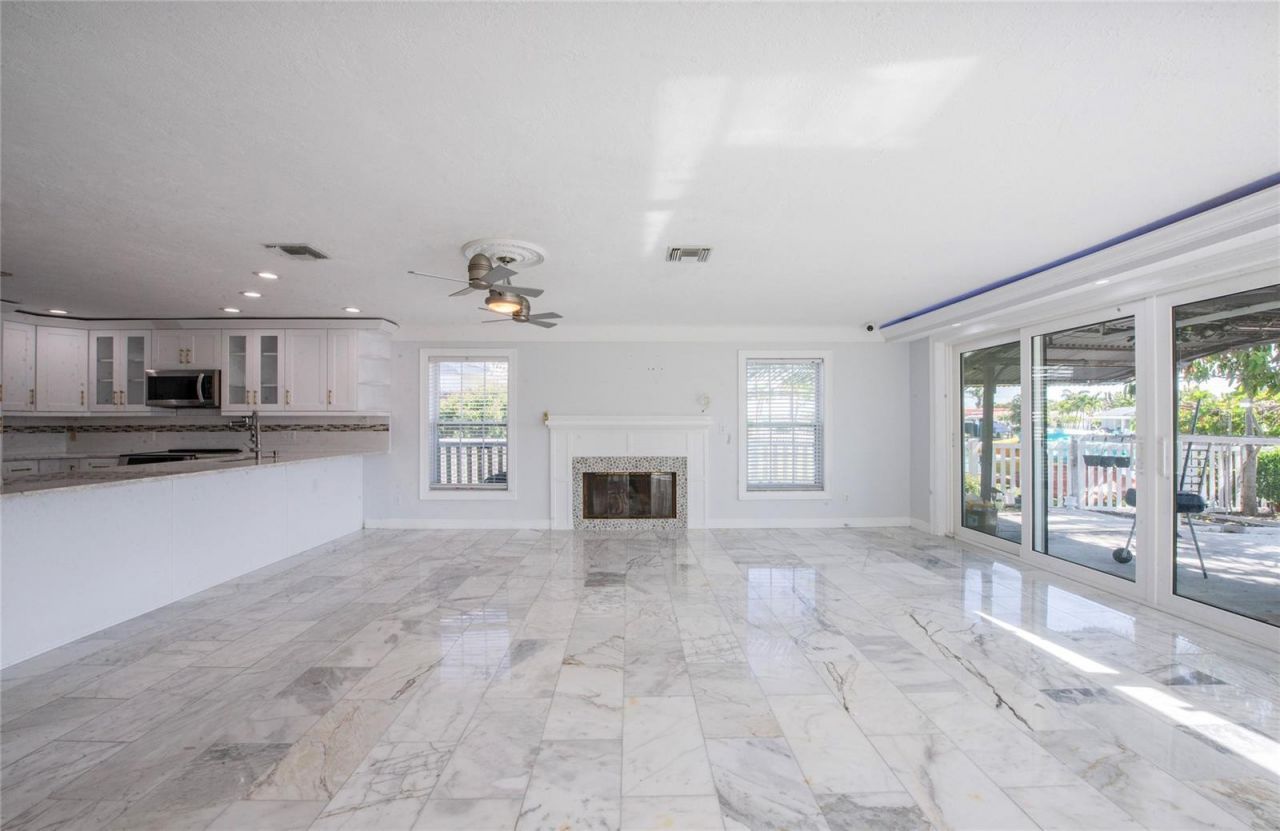 551 Crystal Drive , Madeira Beach, FL 33708 Photo