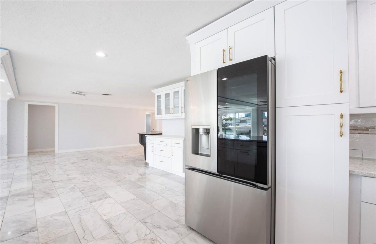 551 Crystal Drive , Madeira Beach, FL 33708 Photo