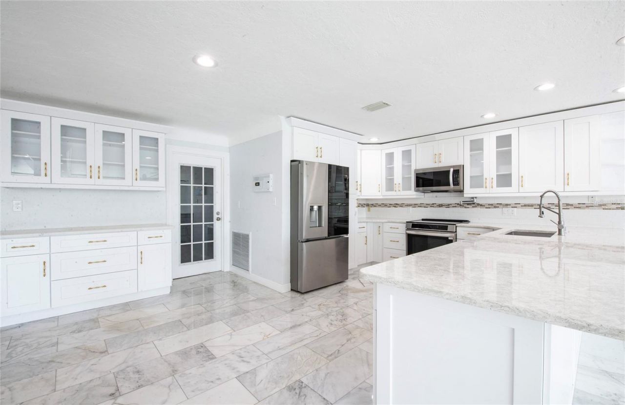 551 Crystal Drive , Madeira Beach, FL 33708 Photo