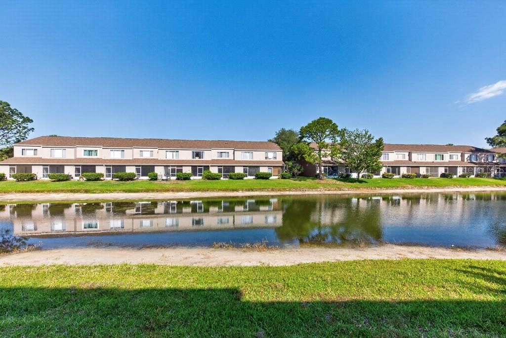 6353 Bayside Key Drive, Tampa, FL 33615 Photo