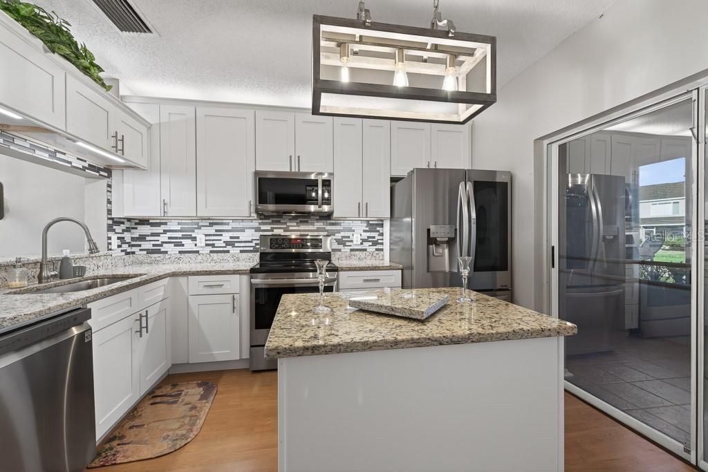 6353 Bayside Key Drive, Tampa, FL 33615 Photo