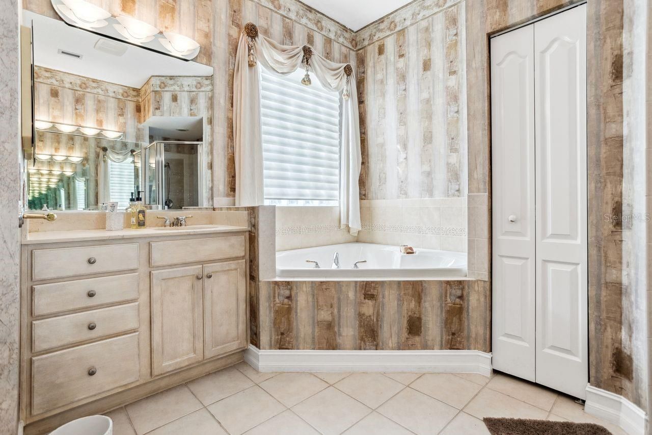 7286 Maidencane Court , Seminole, FL 33777 Photo
