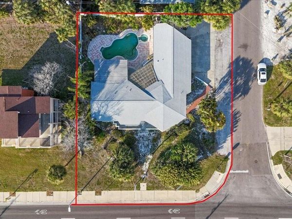 16007 GULF BOULEVARD , REDINGTON BEACH, FL 33708