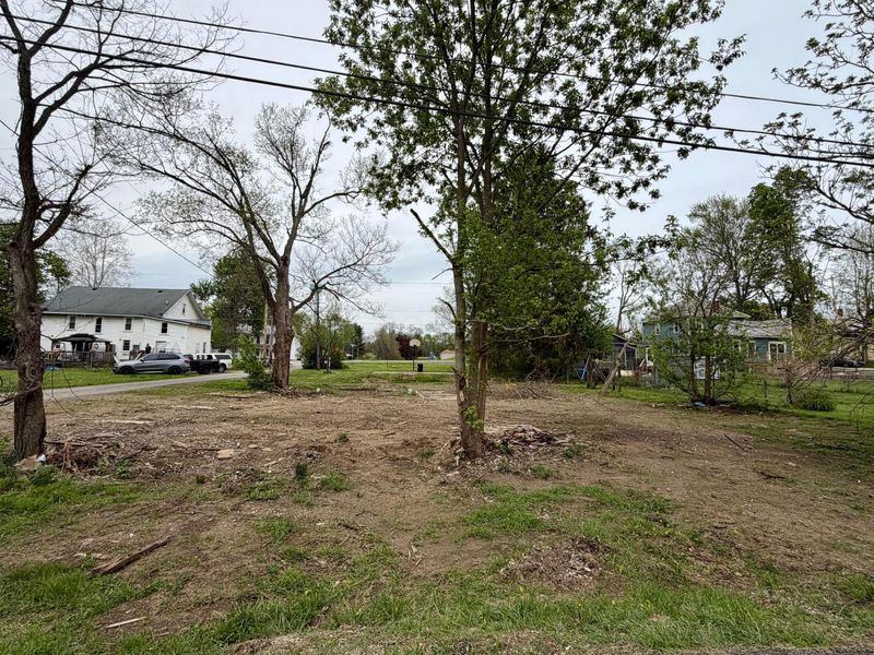 64 E Walnut Street , Chesterville, OH 43317 Photo 5