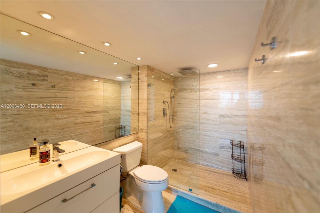 90 Alton Rd , Unit 2304, Miami Beach, FL 33139 Photo