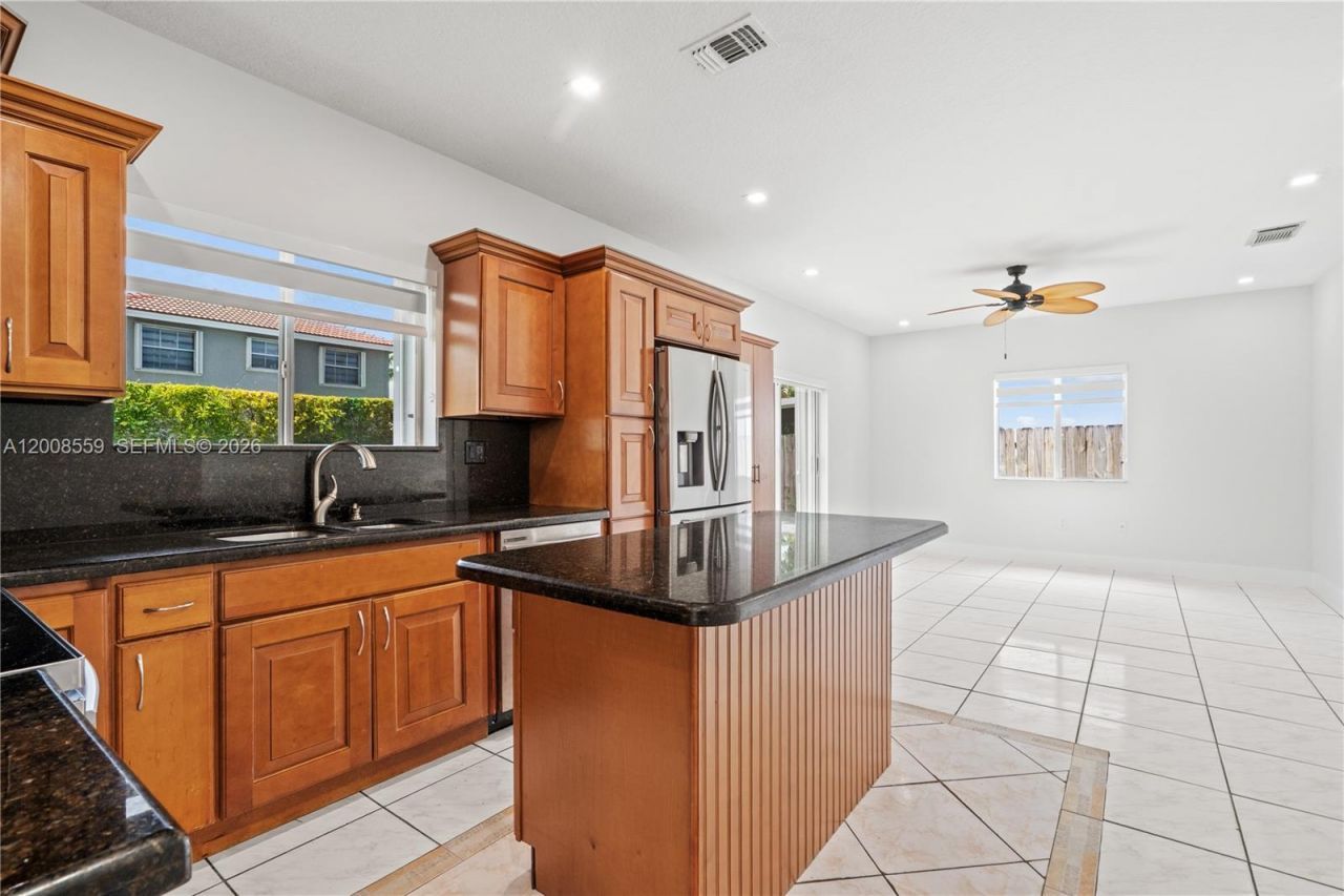 9576 SW 162nd Path , Miami, FL 33196 Photo