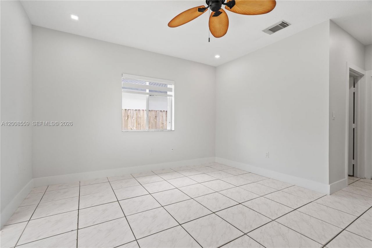 9576 SW 162nd Path , Miami, FL 33196 Photo
