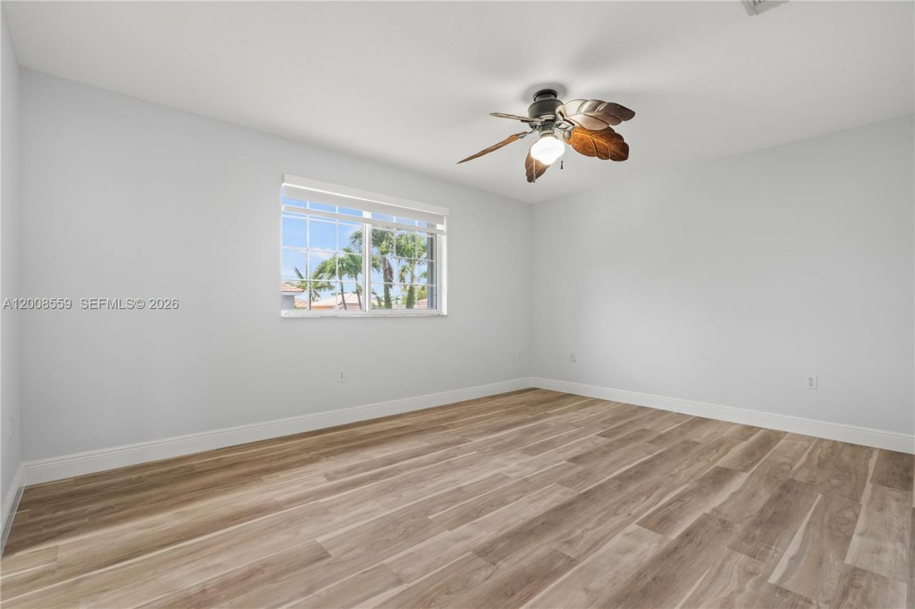 9576 SW 162nd Path , Miami, FL 33196 Photo