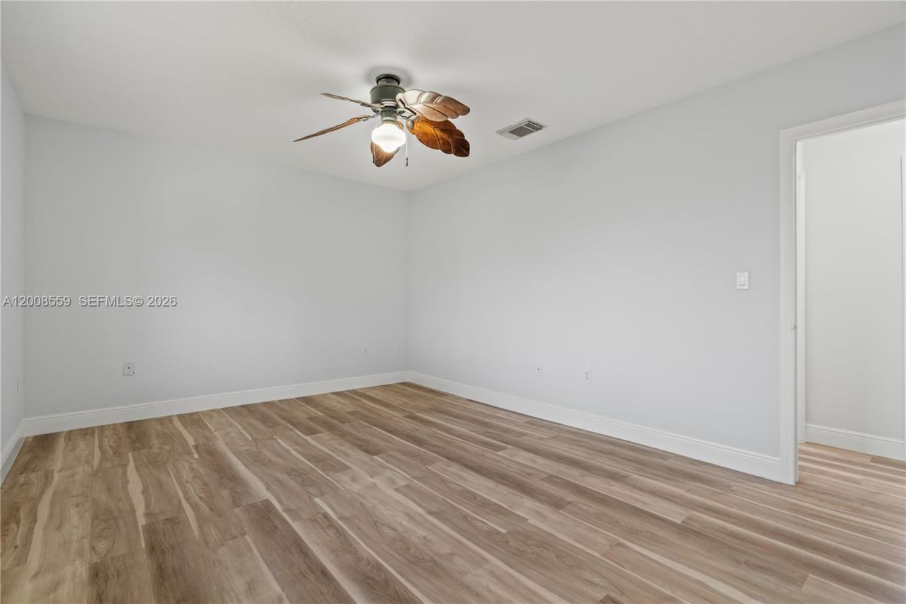 9576 SW 162nd Path , Miami, FL 33196 Photo