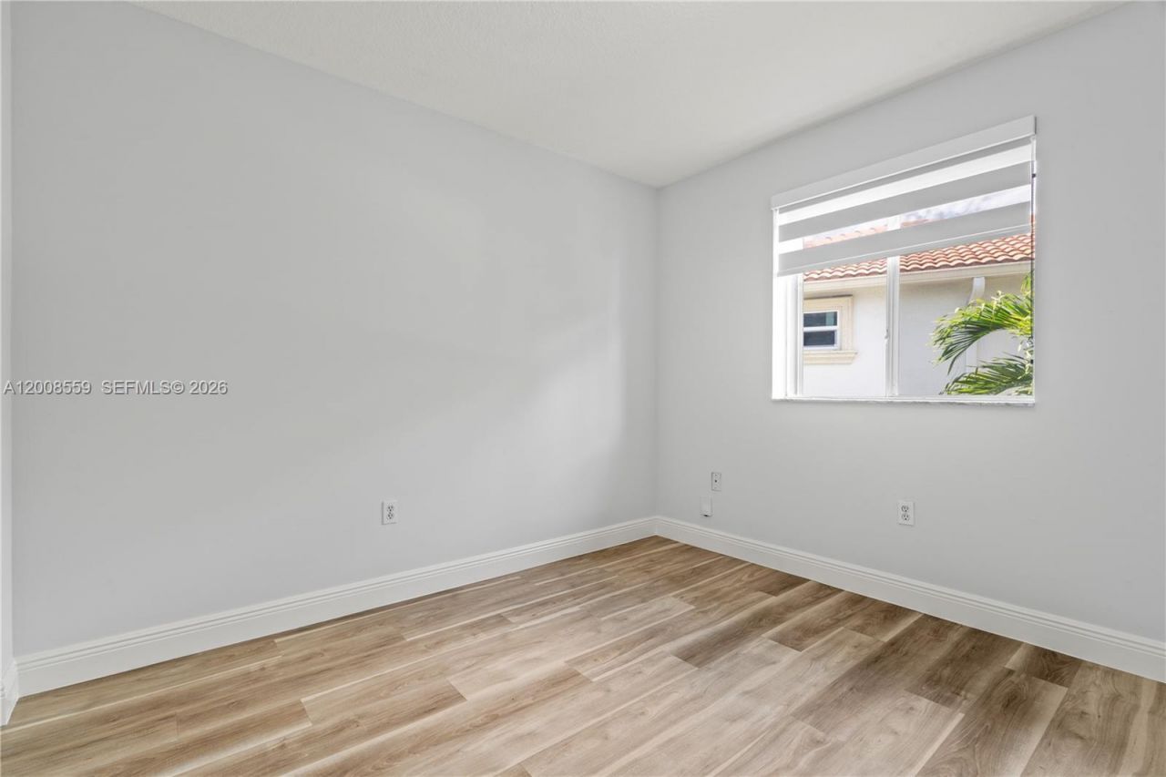 9576 SW 162nd Path , Miami, FL 33196 Photo