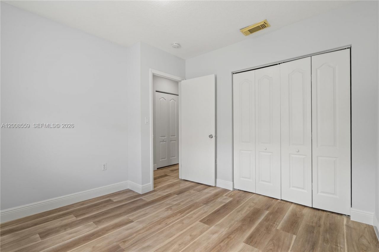 9576 SW 162nd Path , Miami, FL 33196 Photo