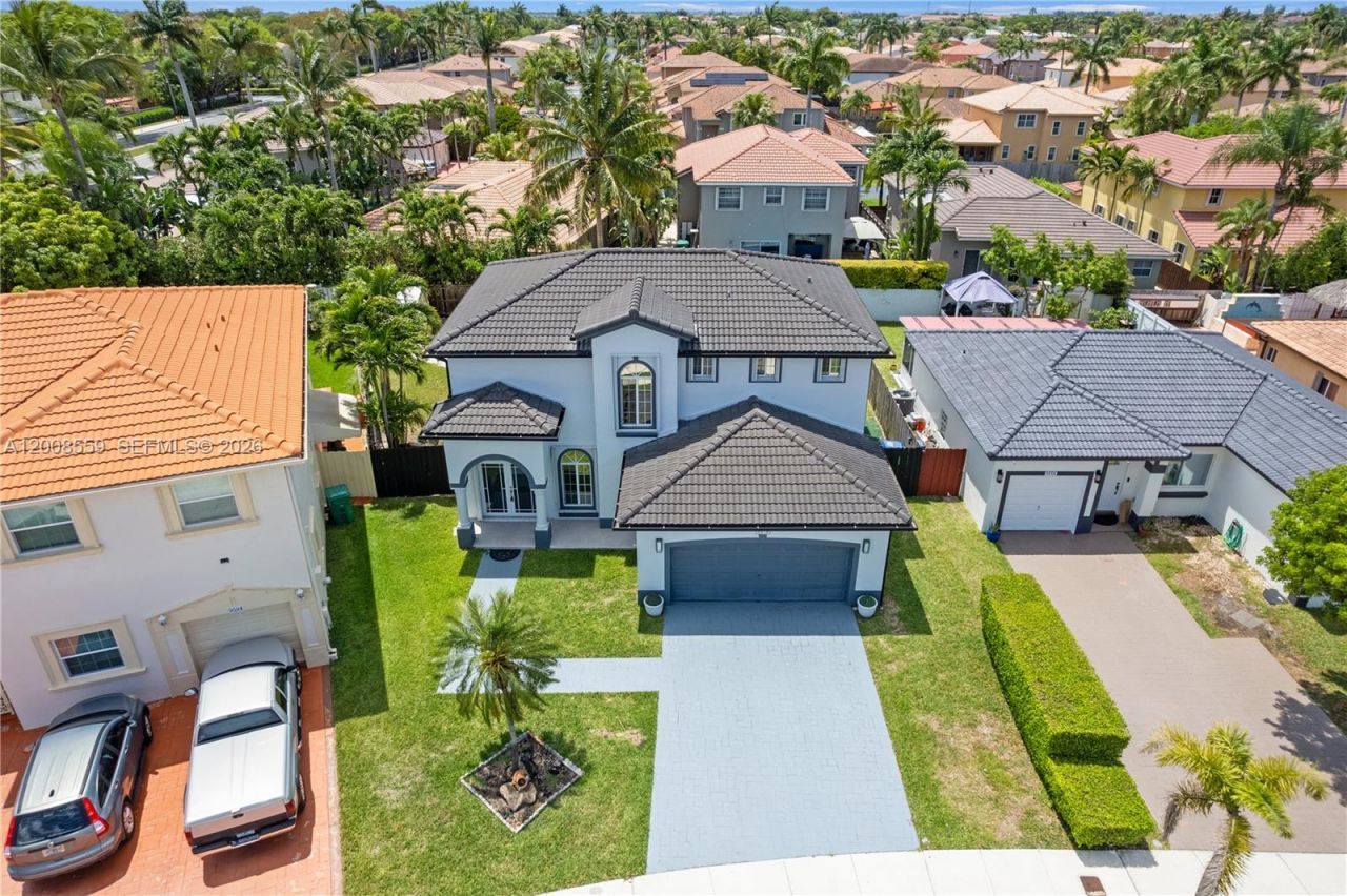 9576 SW 162nd Path , Miami, FL 33196 Photo