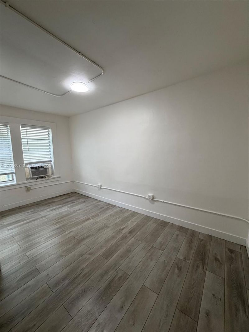 967 SW 5th St , Unit 12A, Miami, FL 33130 Photo