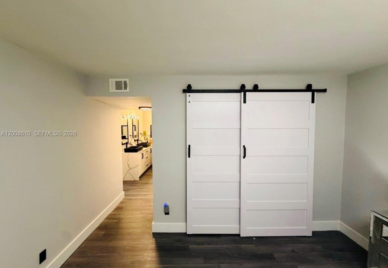 5800 Camino Del Sol , Unit 306, Boca Raton, FL 33433 Photo
