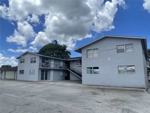 332 SW 3rd St , Unit 7, Belle Glade, FL 33430