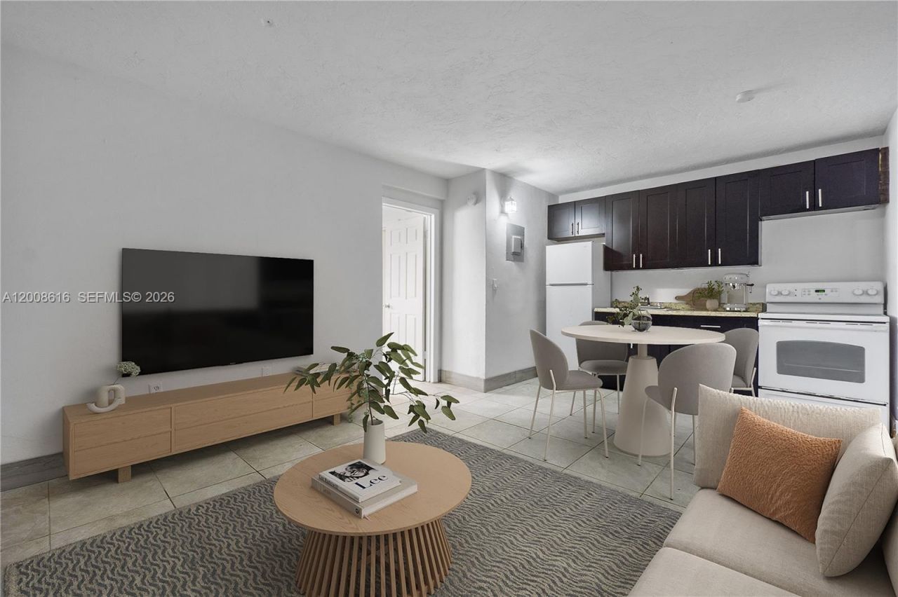 332 SW 3rd St , Unit 7, Belle Glade, FL 33430 Photo