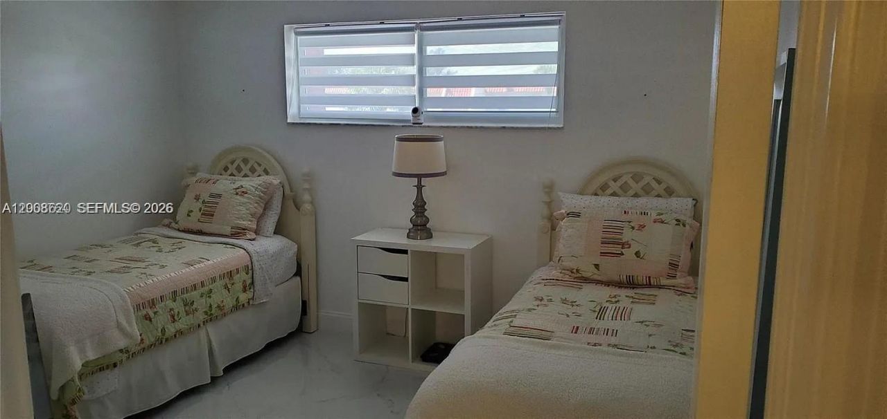 9720 S Hollybrook Lake Dr, Unit 303, Pembroke Pines, FL 33025 Photo