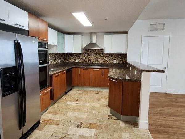 170 SE 14th St , Unit 1408, Miami, FL 33131