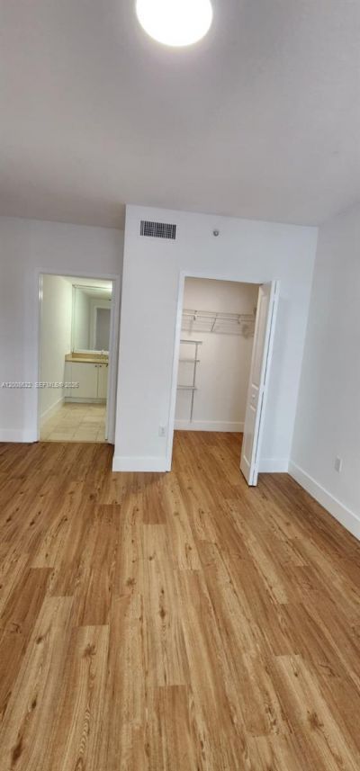 170 SE 14th St , Unit 1408, Miami, FL 33131 Photo