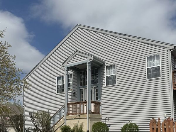 99 Seton Creek Drive , Oswego, IL 60543