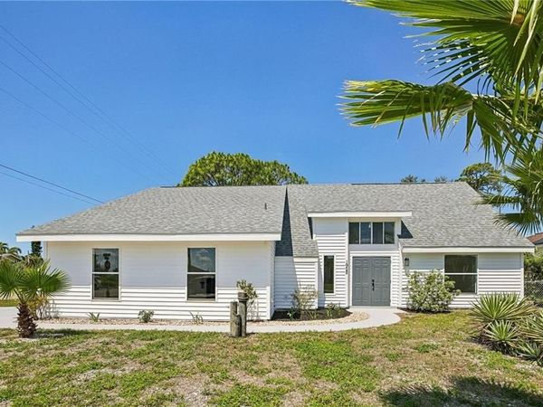 1928 SW 8th CT , CAPE CORAL, FL 33991