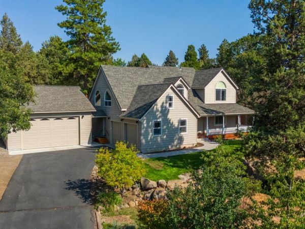 10831 Kestrel Road, Klamath Falls, OR 97601