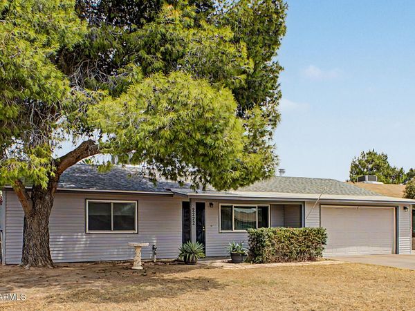 2222 E MARCONI Avenue, Phoenix, AZ 85022