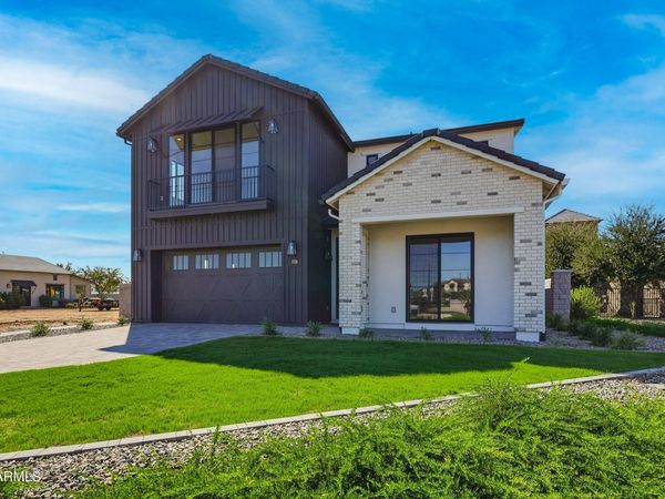 3326 S STUART Court, Gilbert, AZ 85297