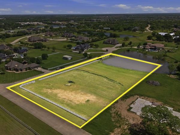 900 Show Master Court , Bartonville, TX 76226