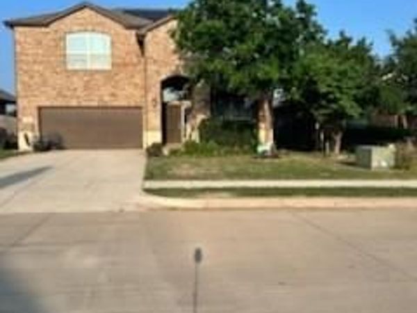 1004 Katherine Road , Weatherford, TX 76087