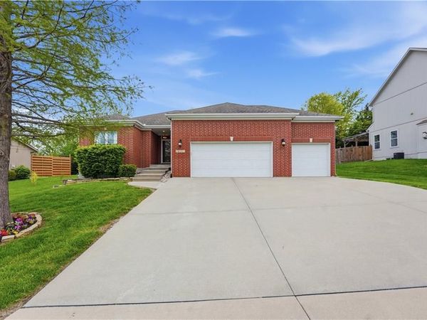20903 W 72nd Terrace, Shawnee, KS 66218