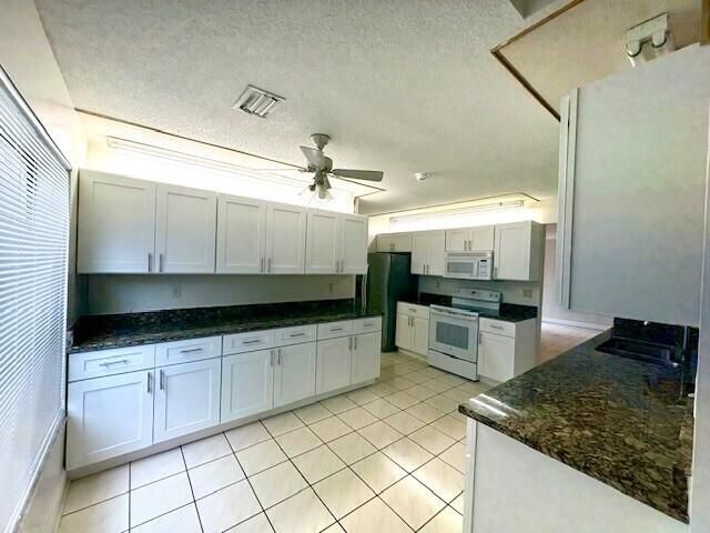114 Sevilla Avenue, Royal Palm Beach, FL 33411 Photo