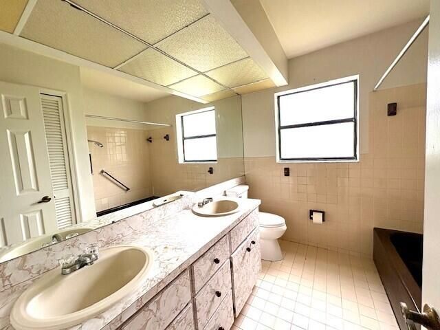 114 Sevilla Avenue, Royal Palm Beach, FL 33411 Photo