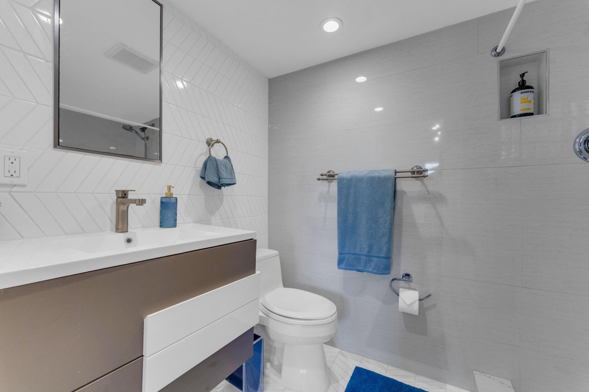 50 SE 12th Street, Unit 2260, Boca Raton, FL 33432 Photo