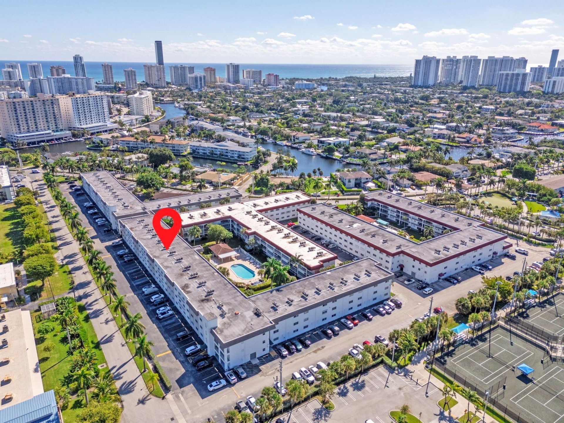 581 Blue Heron Drive, Unit 317-b, Hallandale Beach, FL 33009 Photo
