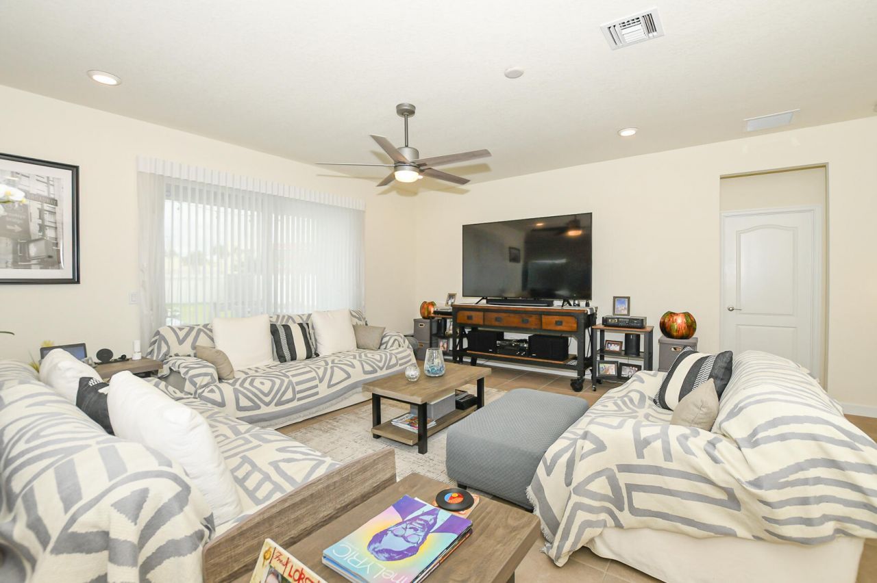 7472 NW Greenspring Street, Port Saint Lucie, FL 34987 Photo
