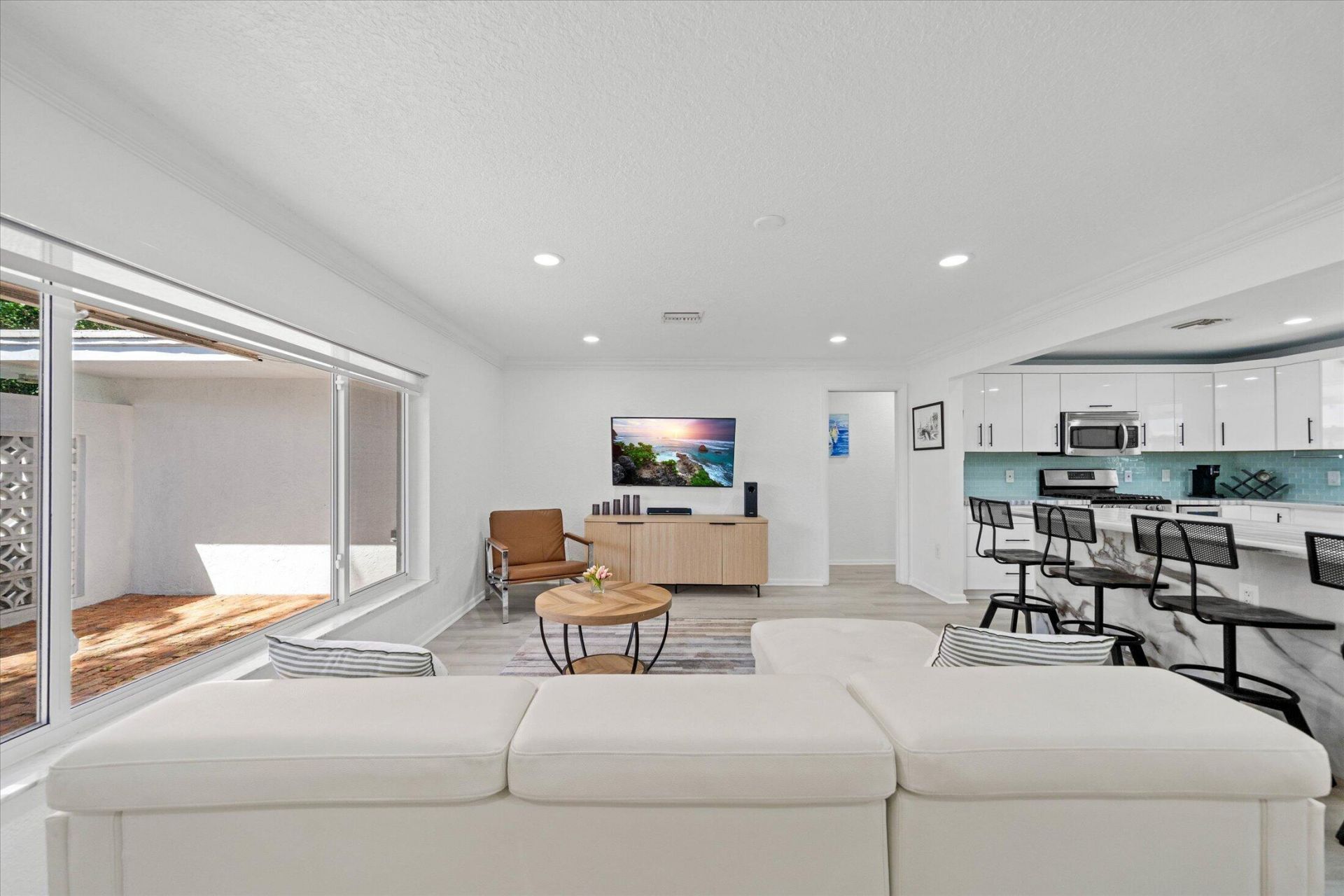 421 SW 18th Street, Pompano Beach, FL 33060 Photo