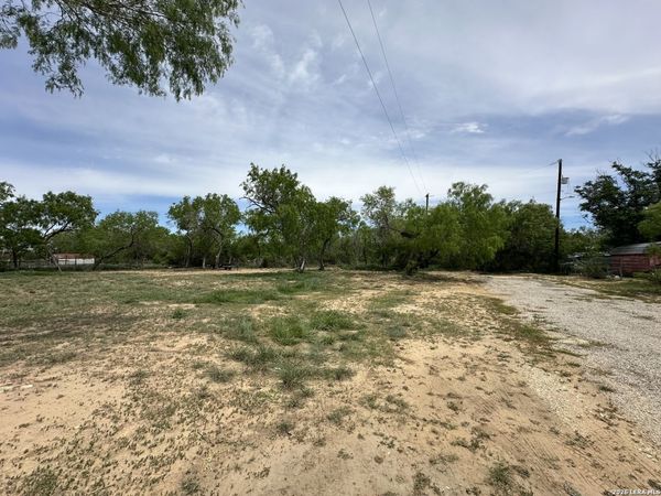 TBD E 2nd, Elmendorf, TX 78112
