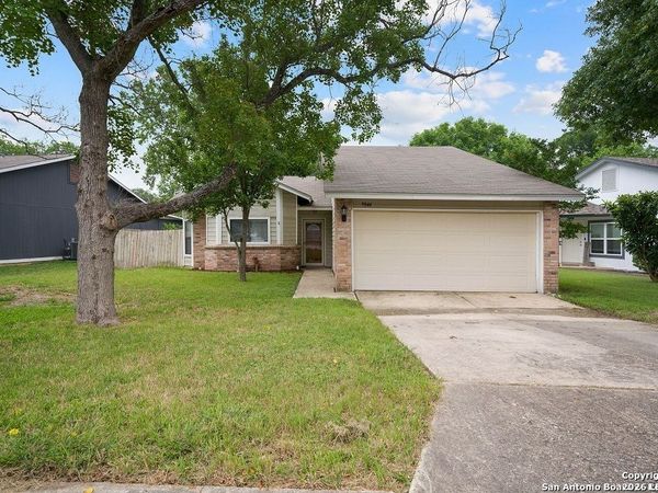 9844 FORTUNE RIDGE DR, Converse, TX 78109